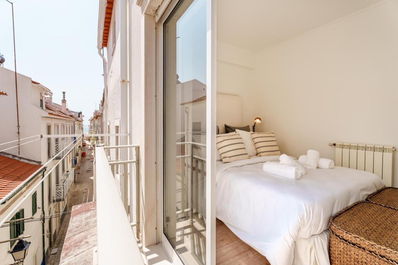 Charming Nazare Apartment-1 Minute To The Beach Eksteriør bilde